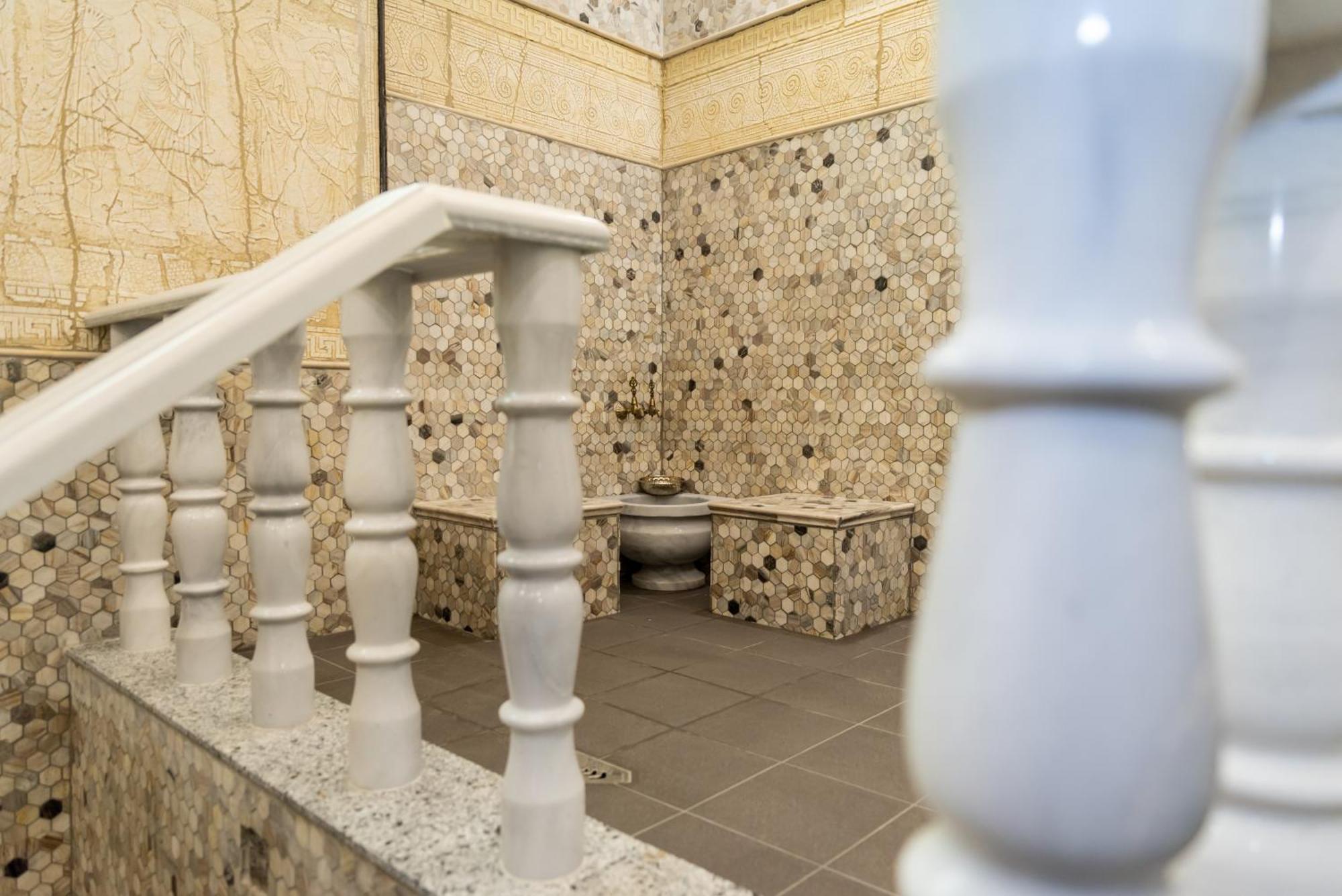 Hotel Royal Bath Banya  Esterno foto