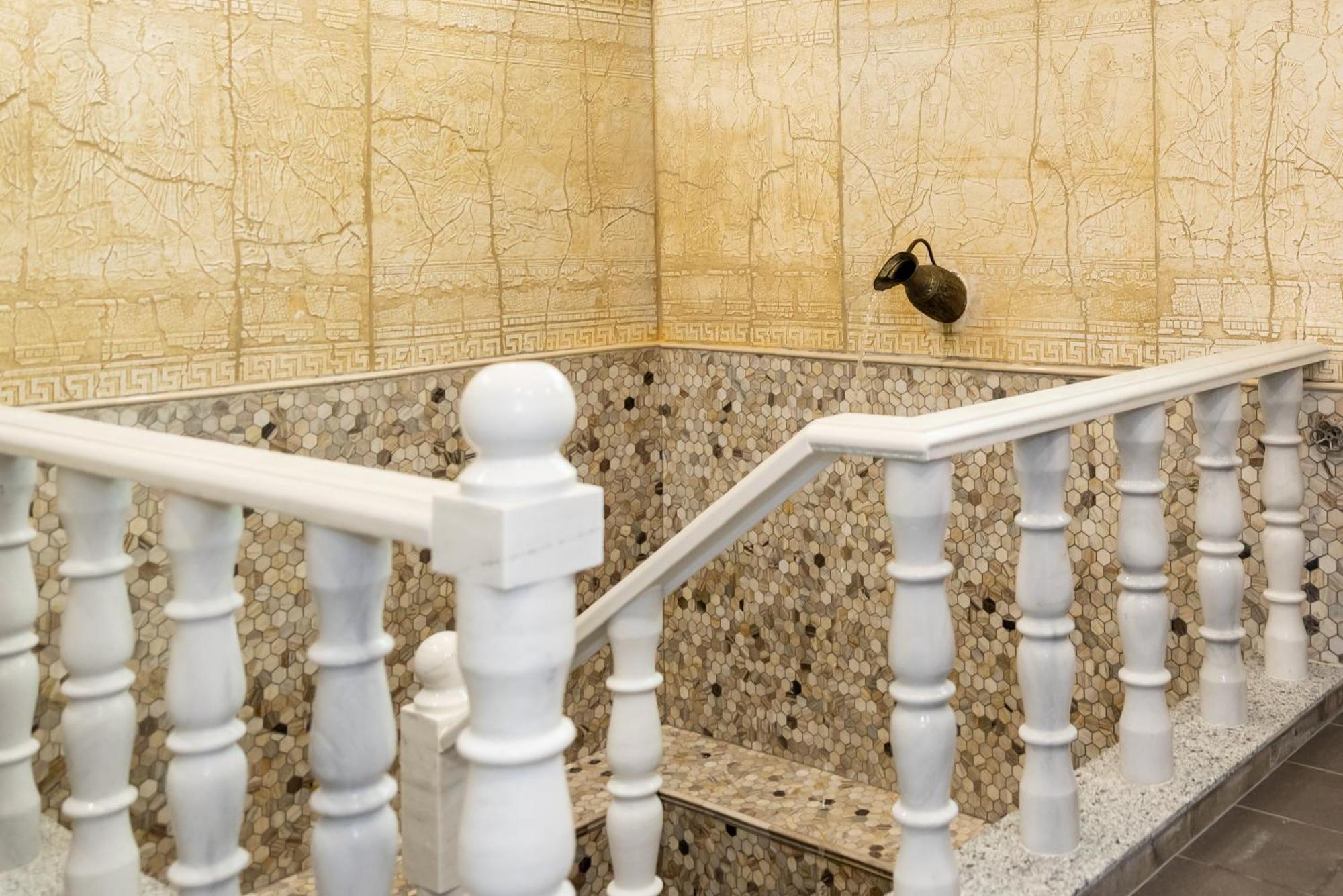 Hotel Royal Bath Banya  Esterno foto