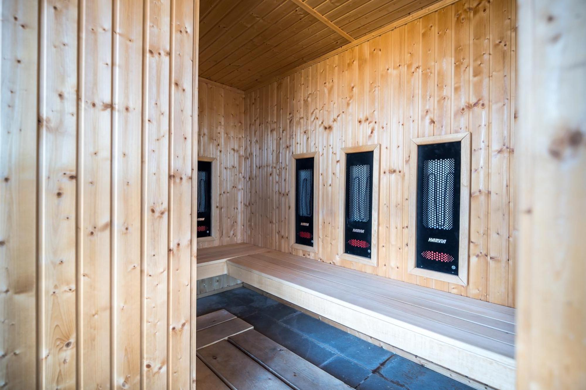 Hotel Royal Bath Banya  Esterno foto